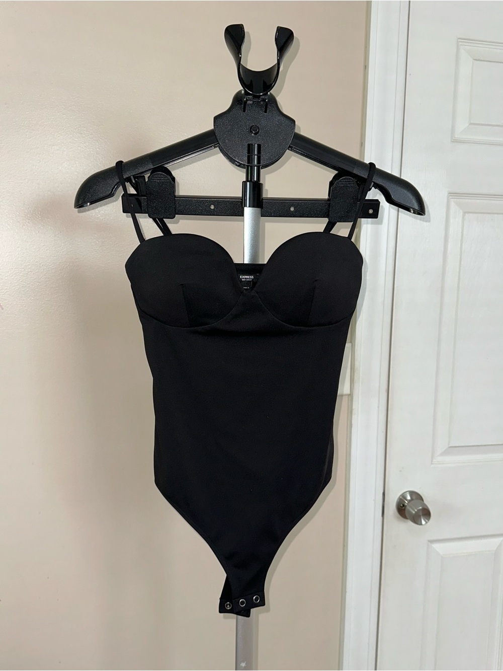 Express Black Body Contour Bustier Bodysuit w Bra Cups XS